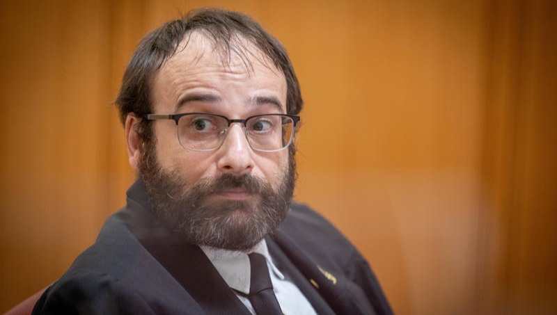 עו"ד יצחק בם