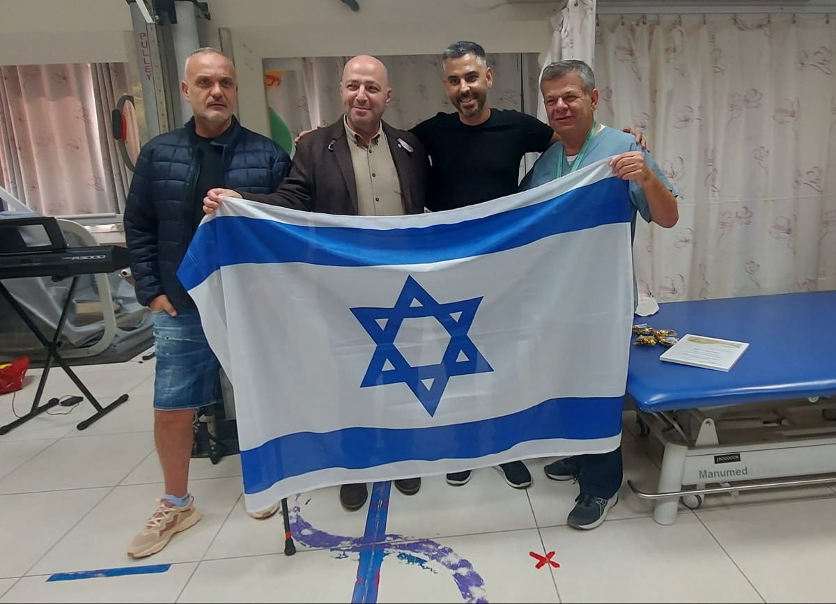 ד"ר דן שוורצפוקס במיון