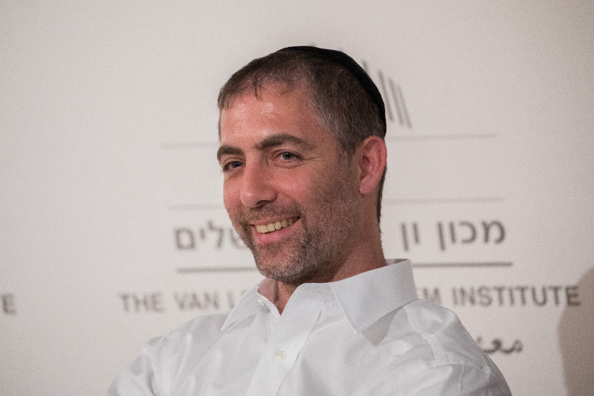 זינגר בכנס במכון ון ליר