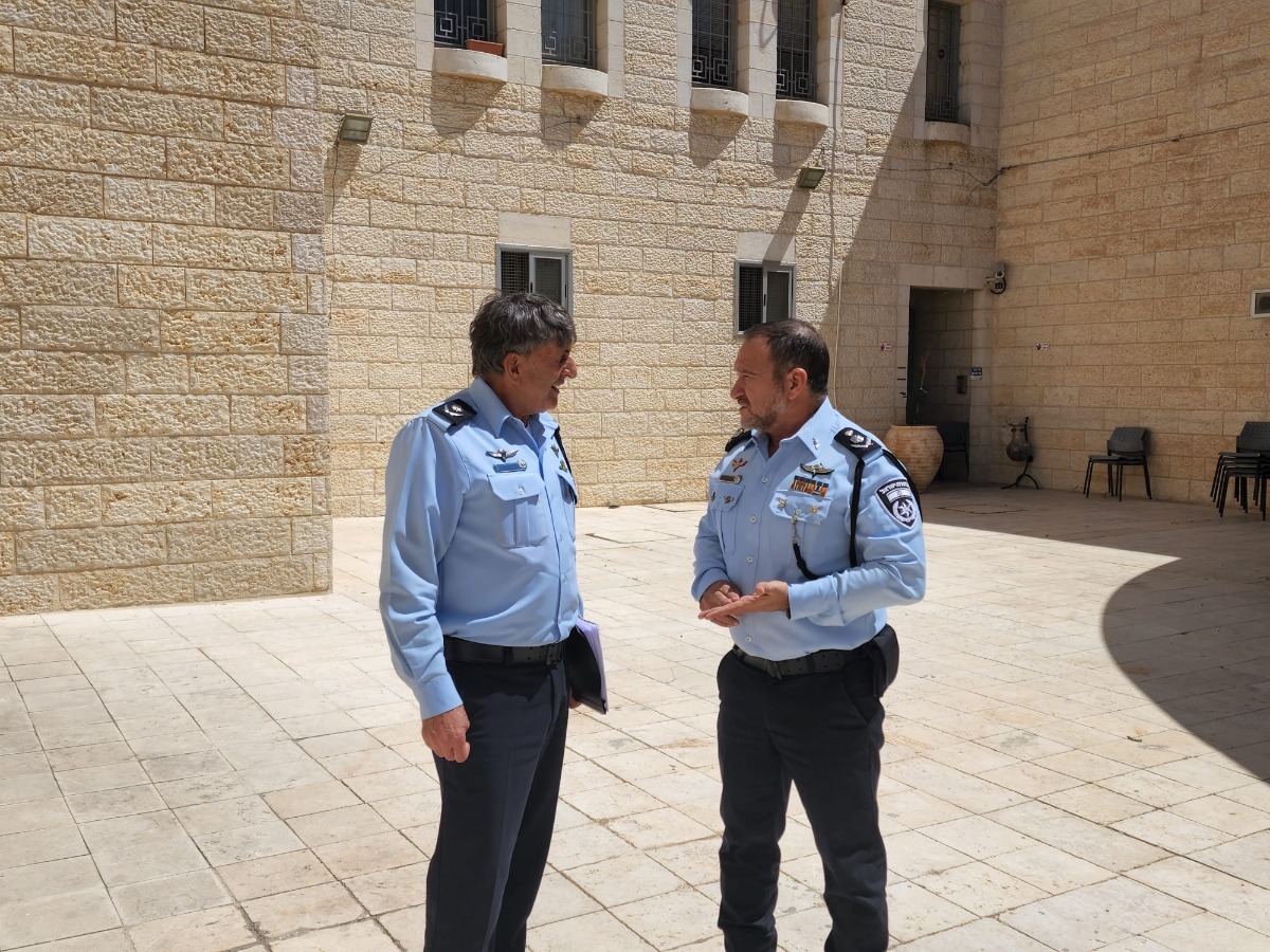 המפכ"ל וממ"ז ש"י
