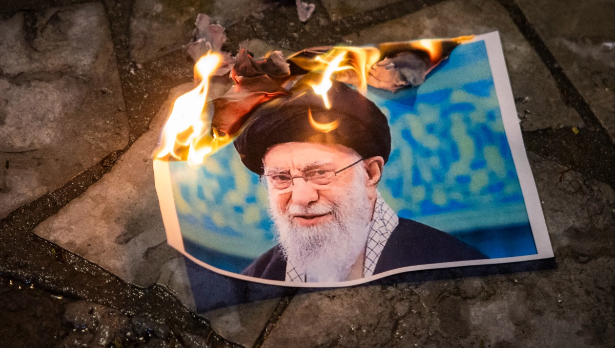 נשיא איראן מזהיר: צעד כזה יחשב כהכרזה על מלחמה כוללת