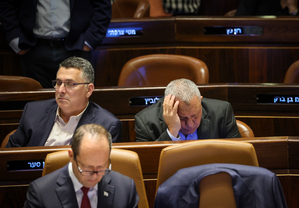 גדעון סער, נמנום קל
