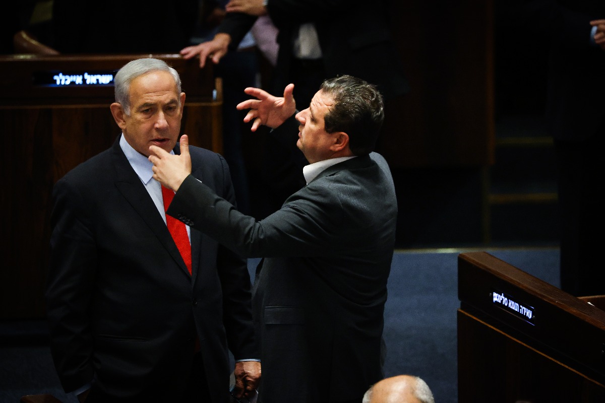איימן עודה עושה זובין מהטה