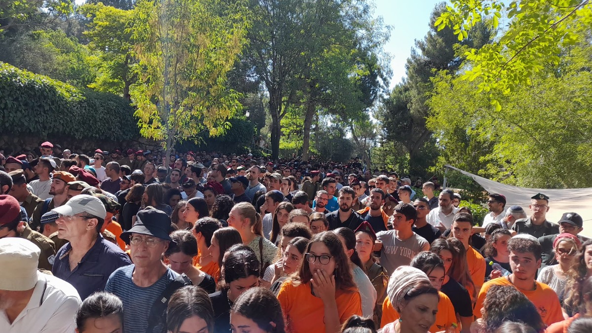 הלוויתו של הלוחם דוד יהודה יצחק