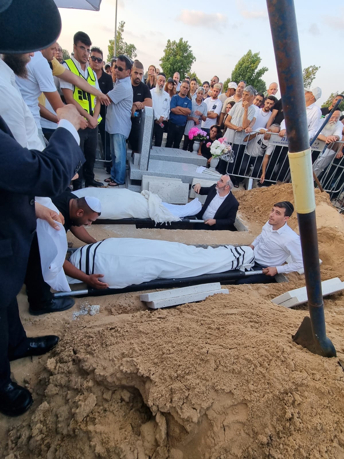 הלווייתם של שי ניגרקר ואביעד ניר ז"ל