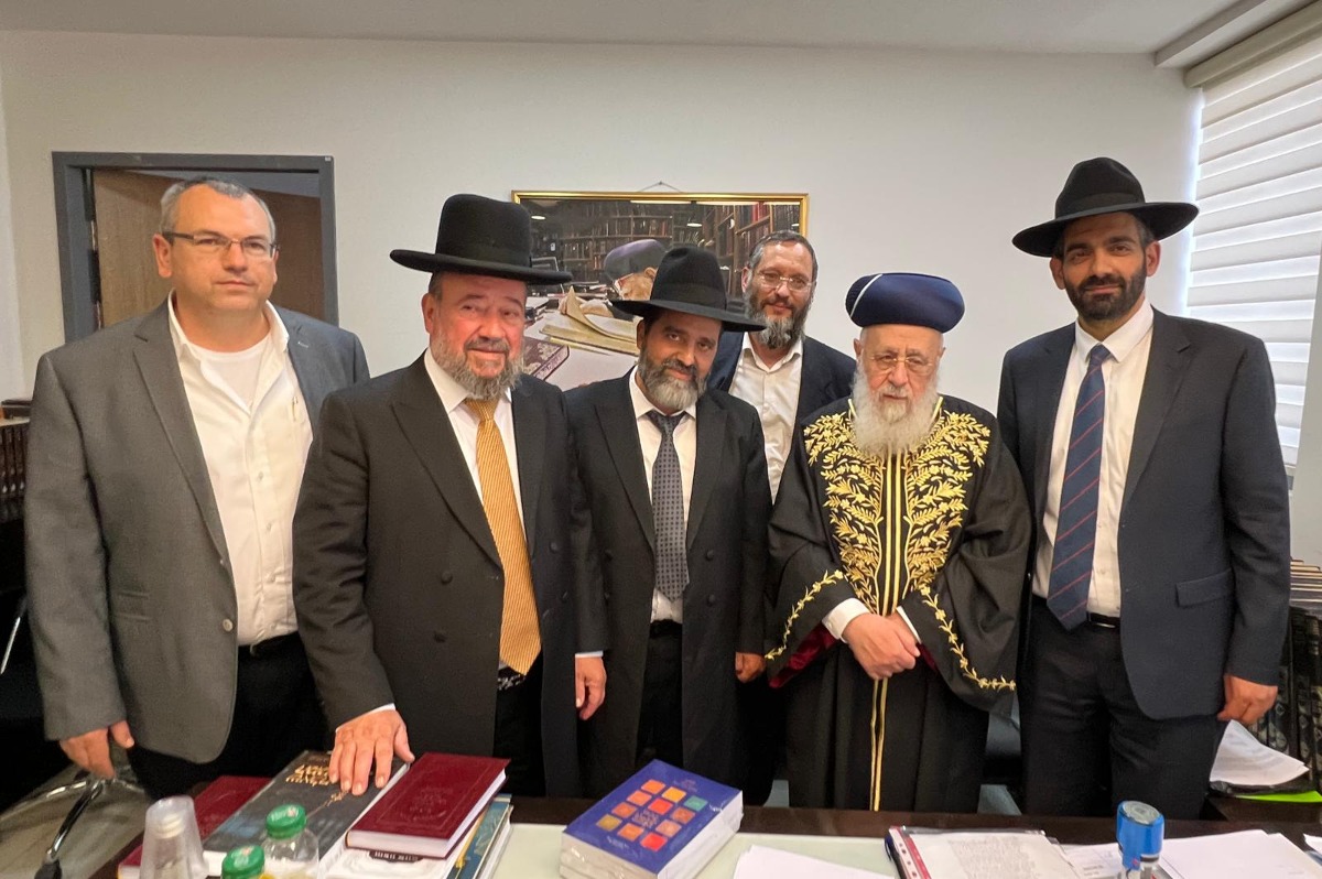 הרב יוסף ורבני הערים שנבחרו