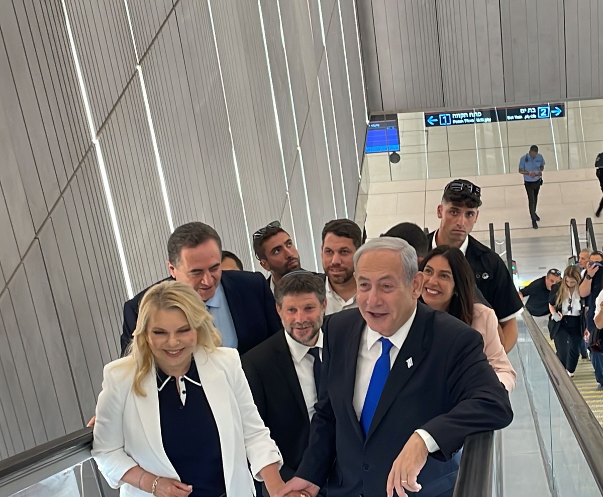 נתניהו בתחנת הרכבת