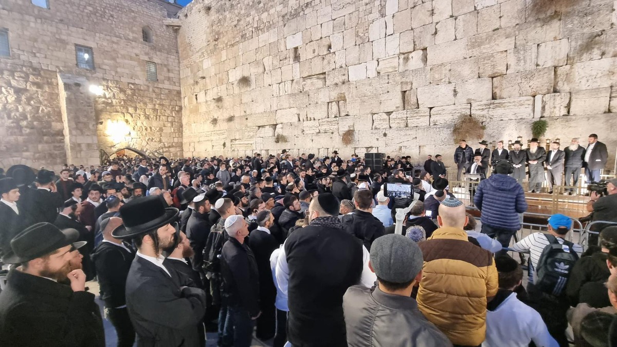 ההדלקה הערב בכותל