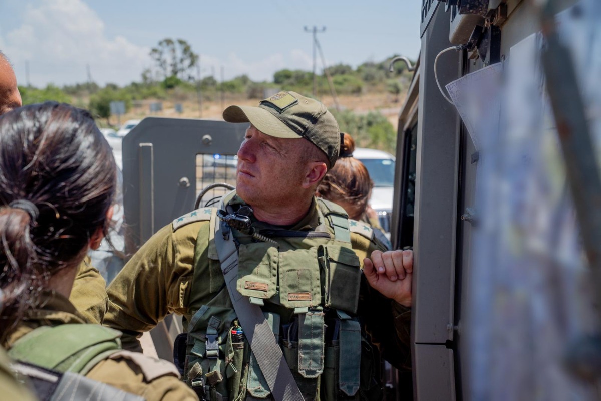 אל"מ אריק מויאל, שיחה קשה עם התושבים