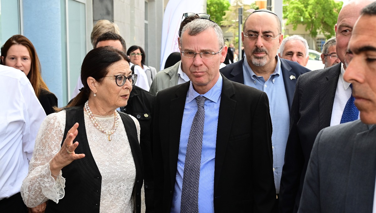לוין וחיות 