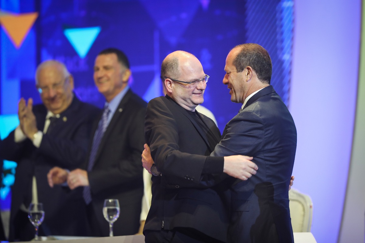 גיל שויד וניר ברקת, מחלוצי הסייבר הישראלי