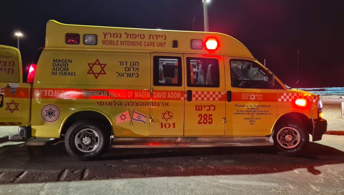 אמבולנס מד"א
