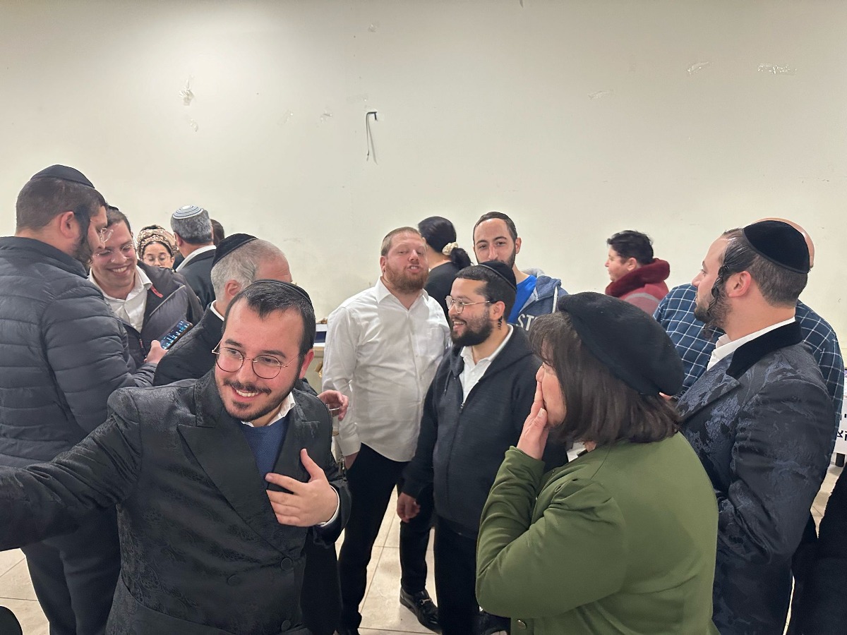 בלוך והפעילים במטה