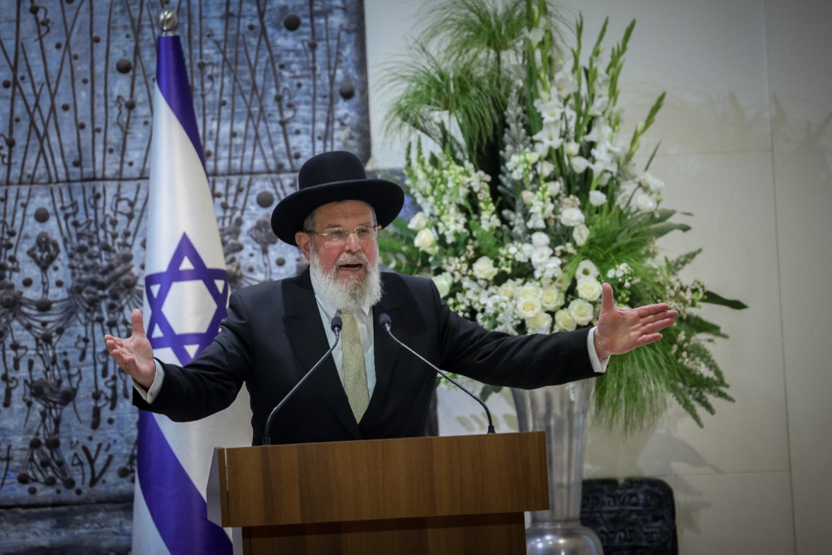 הרב הראשי קלמן בר, חושש לעתיד הרבנות
