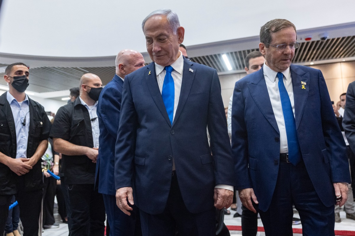הרצוג ונתניוה, הנשיא מאיים בתביעה