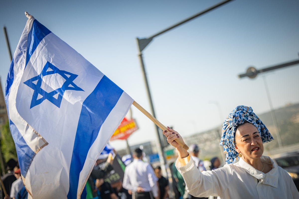 ללי דרעי בצעדה, מופץ פייק ניוז