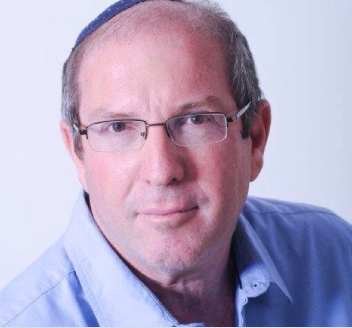 עודד פלוס, אין המלצות אישיות