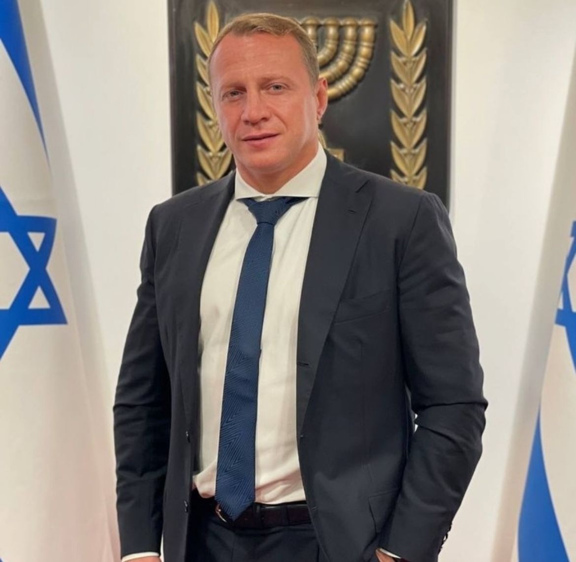 יואל רזבוזוב