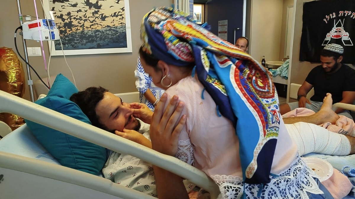 אוסי ודביר ציון אבן צור