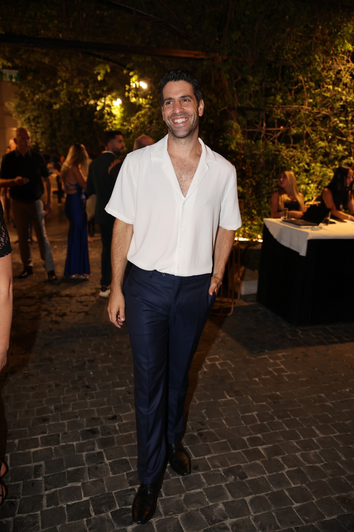אורי לייזרוביץ