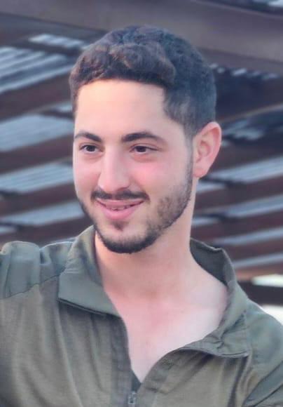 אלון סאקאג
