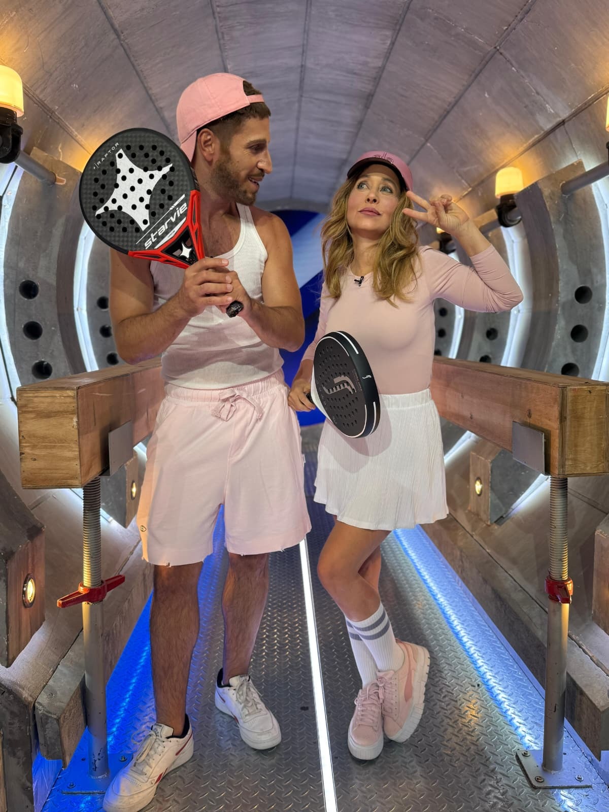 מתוך "ארץ נהדרת"
