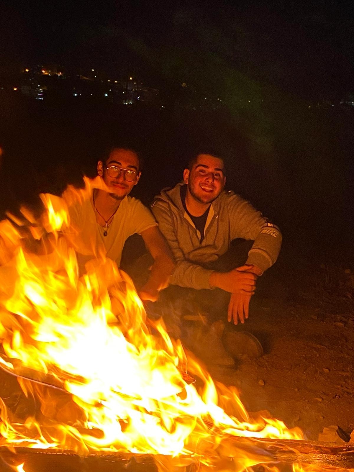 סמל אריאל סוסנוב ז"ל עם חברו נעם כרמלי