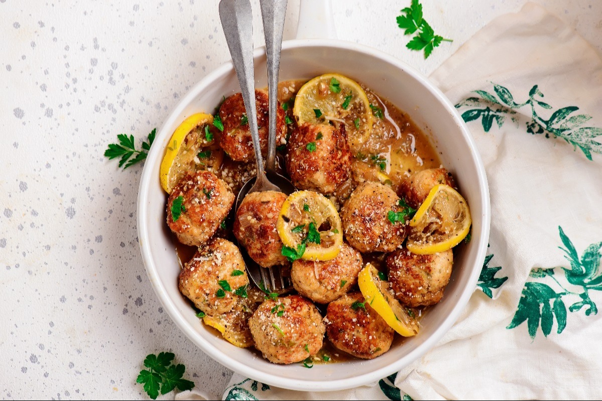 קציצות ברוטב לימוני