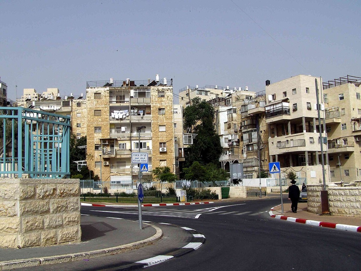 קרית צאנז