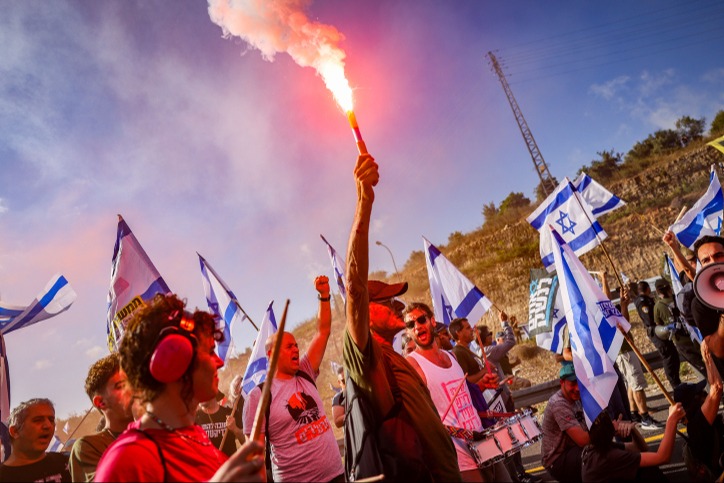 התפרעויות בכביש 443