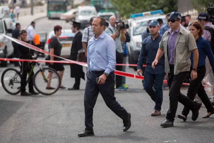 פיגוע הדקירה ב2015