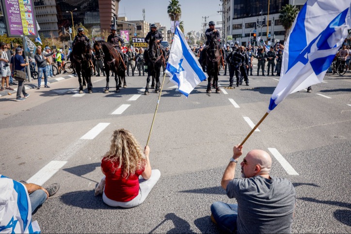 הפגנות בתל אביב