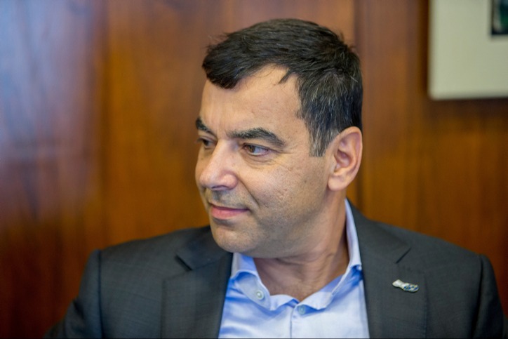 אמנון שעשוע