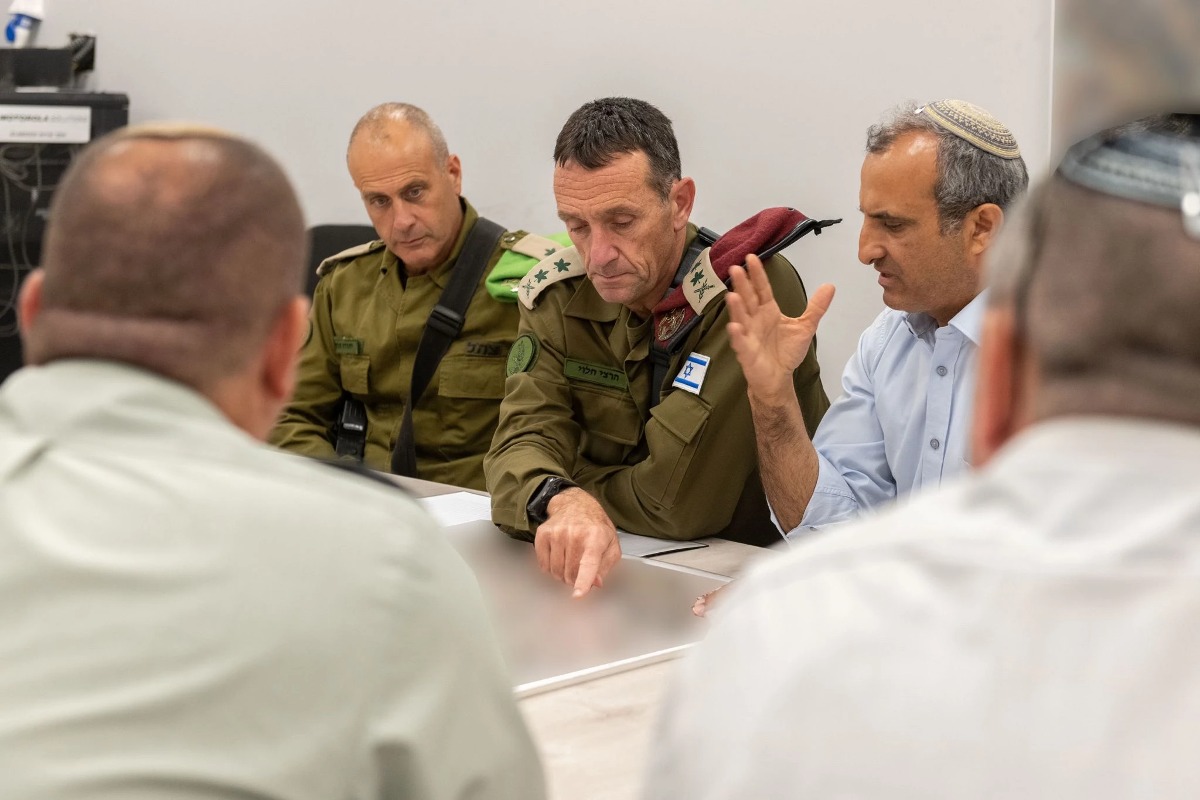 הרמטכ"ל בקדומים