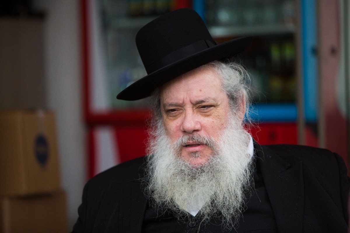 יתחרה מול בוסו, זייברט