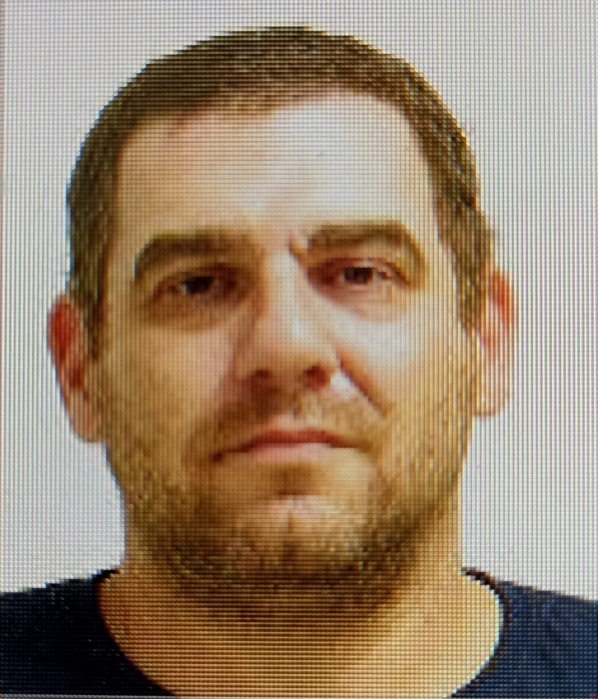 החשוד