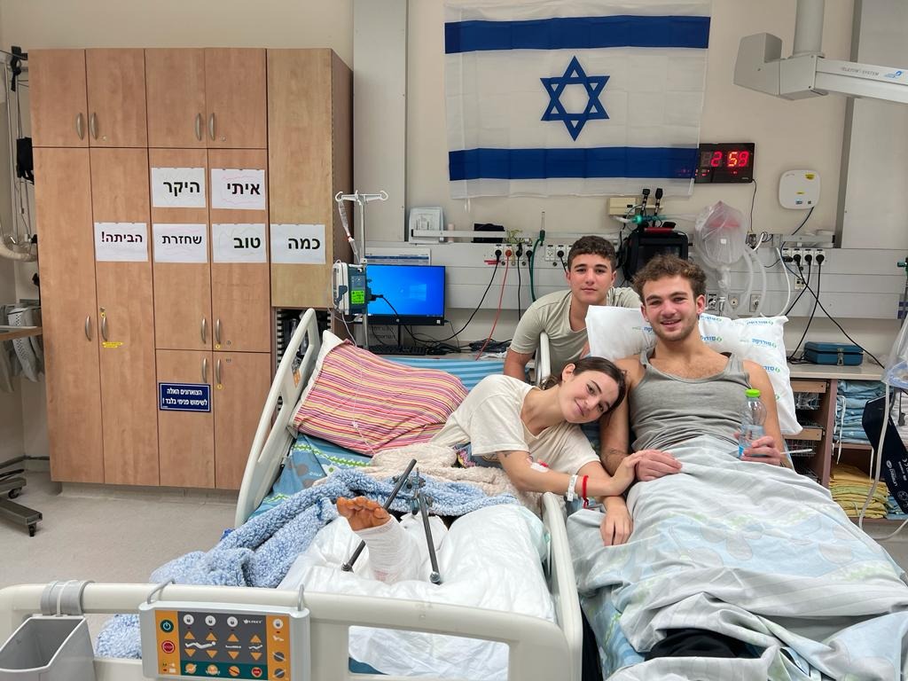 המיטה ליד מיטה, האיחוד המרגש של משפחת רגב