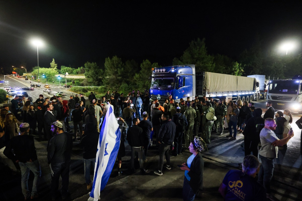 חסימת משאיות הסיוע