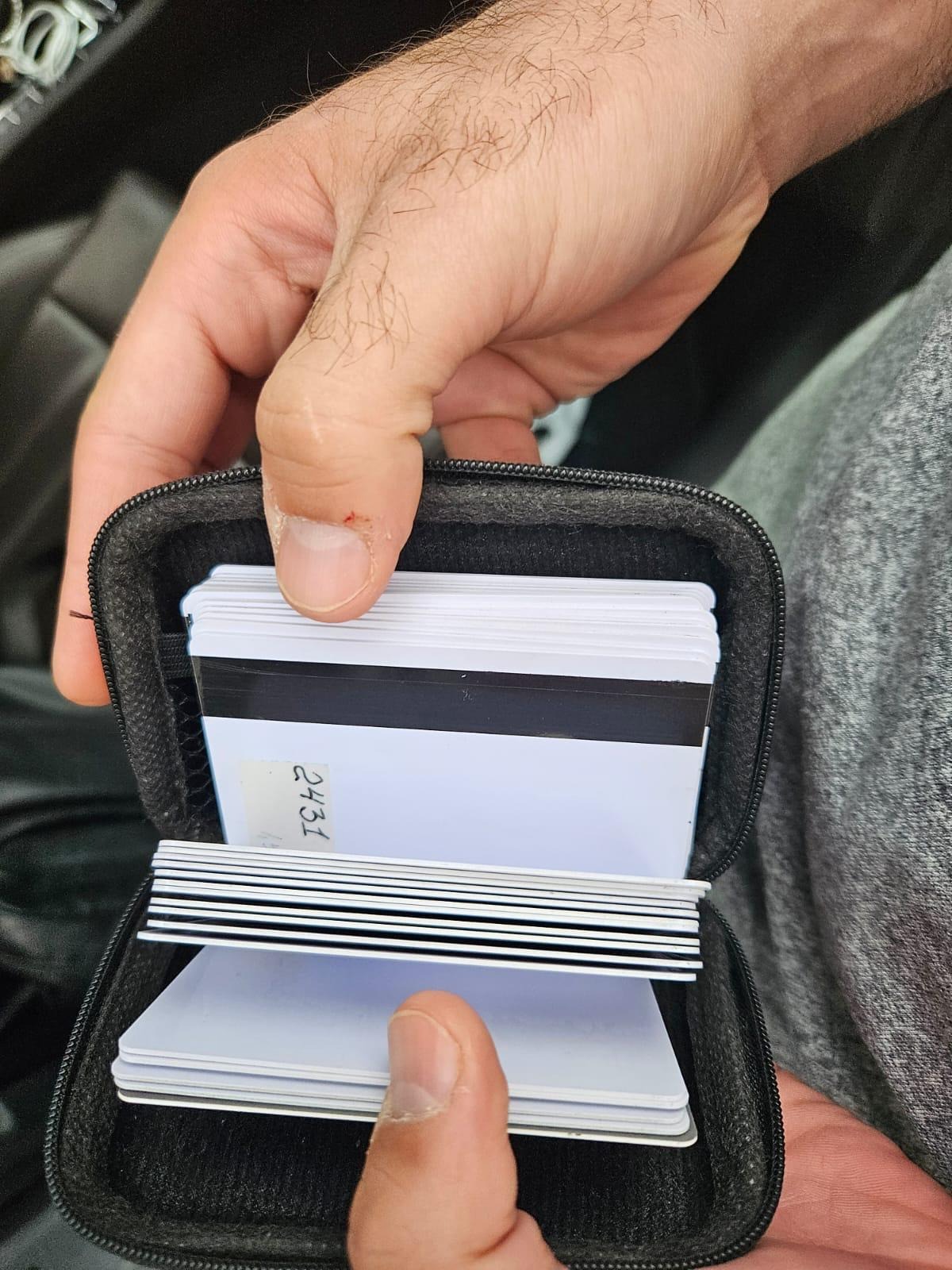 כרטיסי האשראי המזויפים