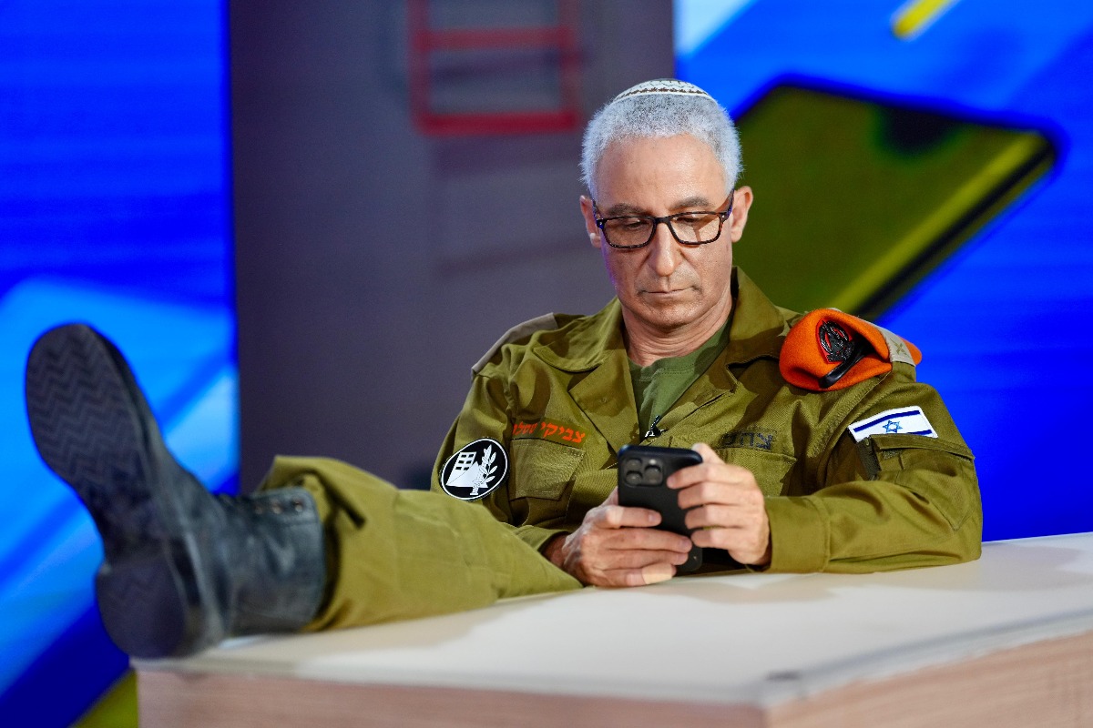 צביקי טסלר