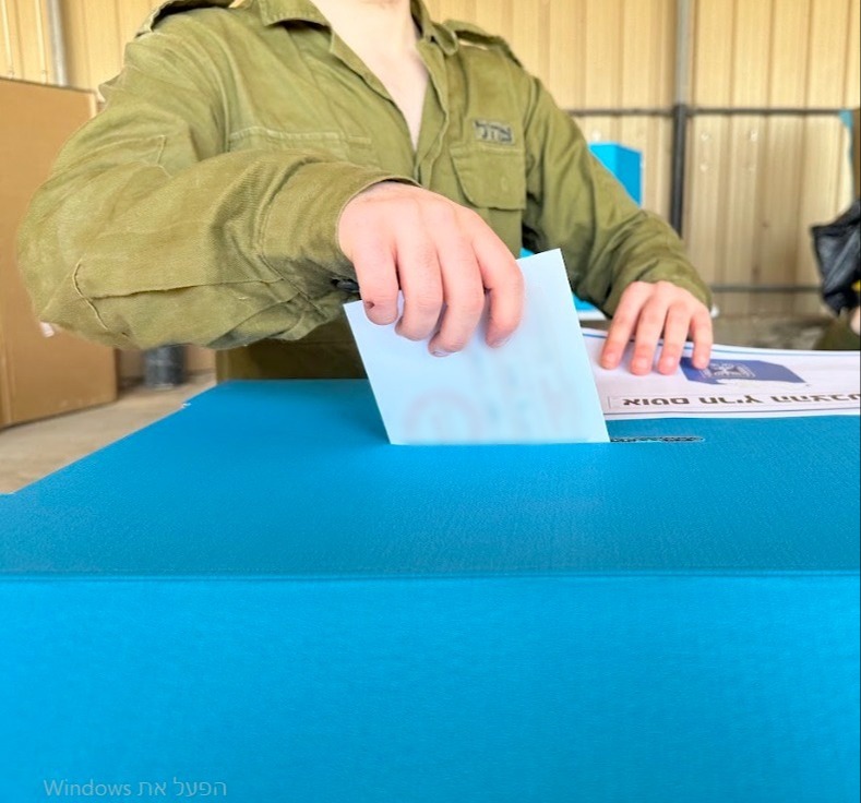 הצבעה בעת מלחמה