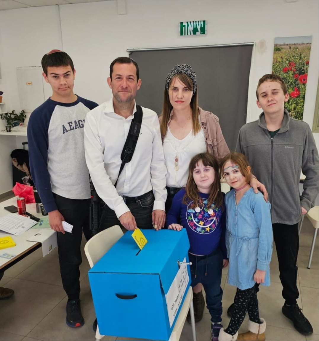 יוסי דגן בקלפי