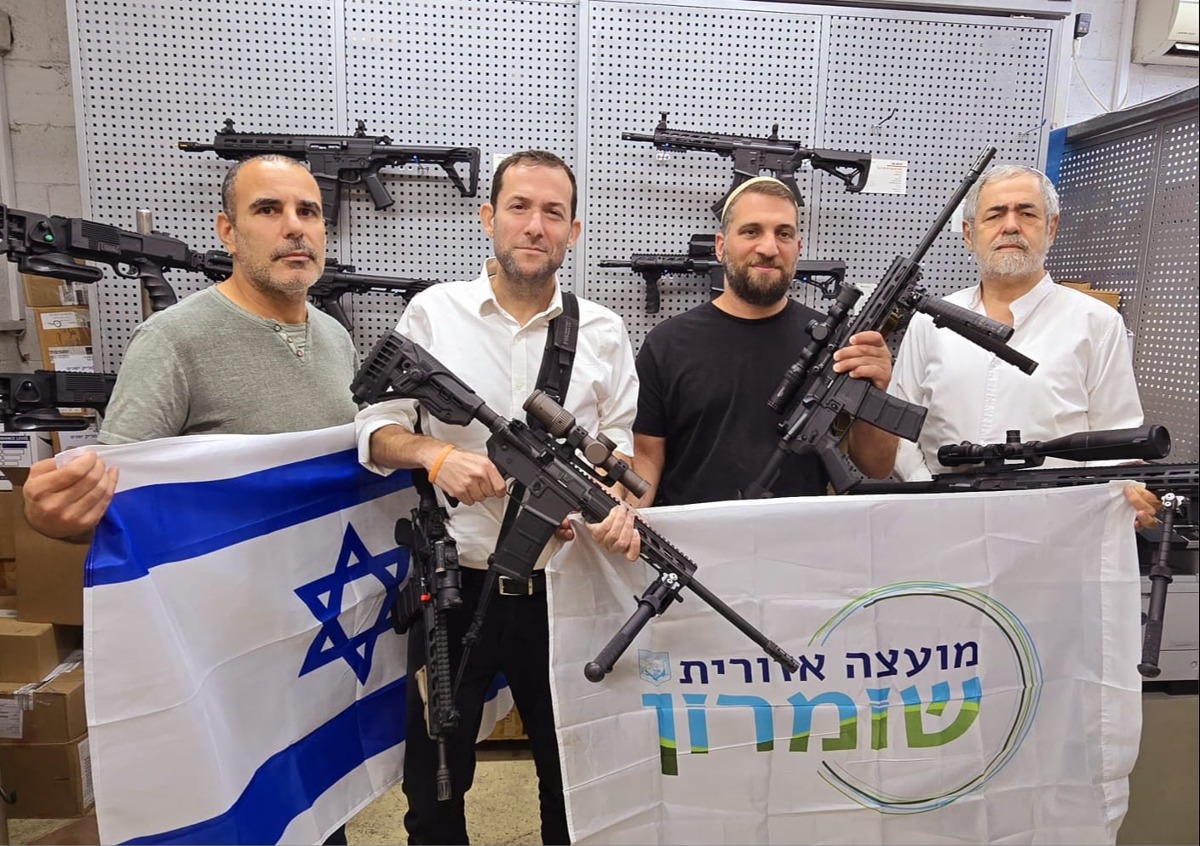 יוסי דגן והרובים