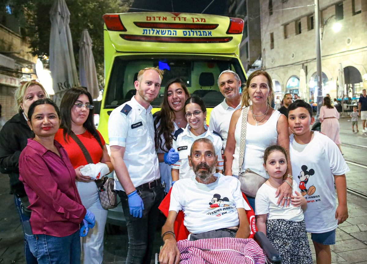 רפאל ומשפחתו