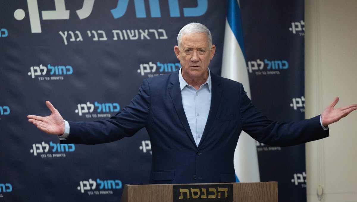 גנץ קורא לכבוש את עזה: 