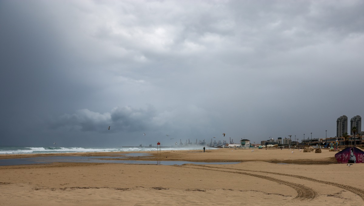 השיא של הסופה מגיע: כמויות הגשם, האזהרות והמוקדים המרכזיים
