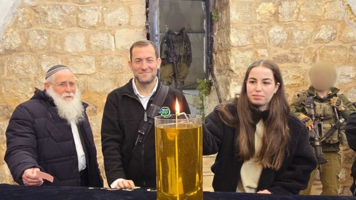 אגם ברגר בקבר יוסף | 