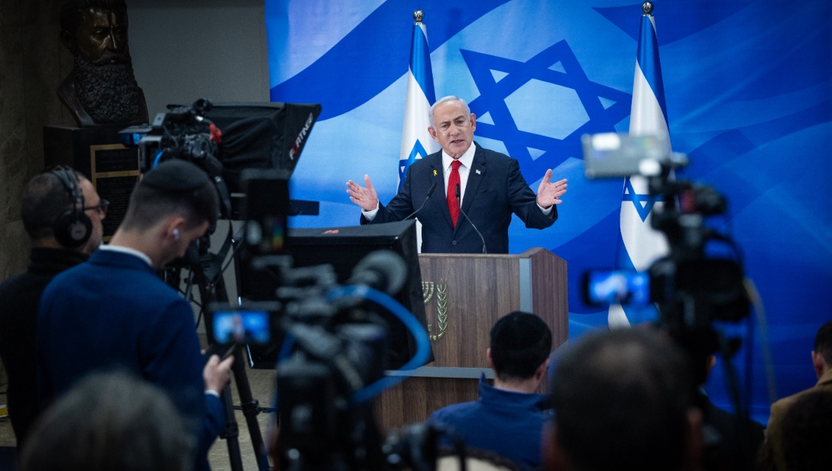 בנימין נתניהו | 