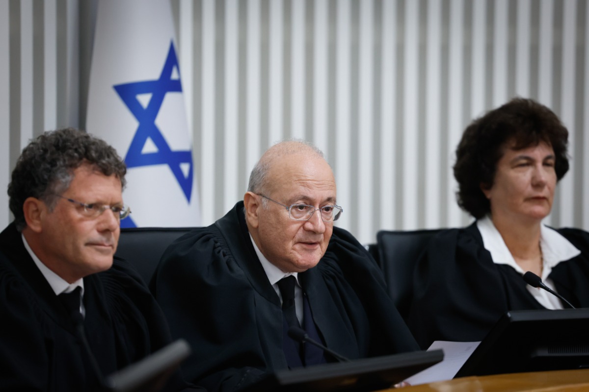 השופט אלרון | 