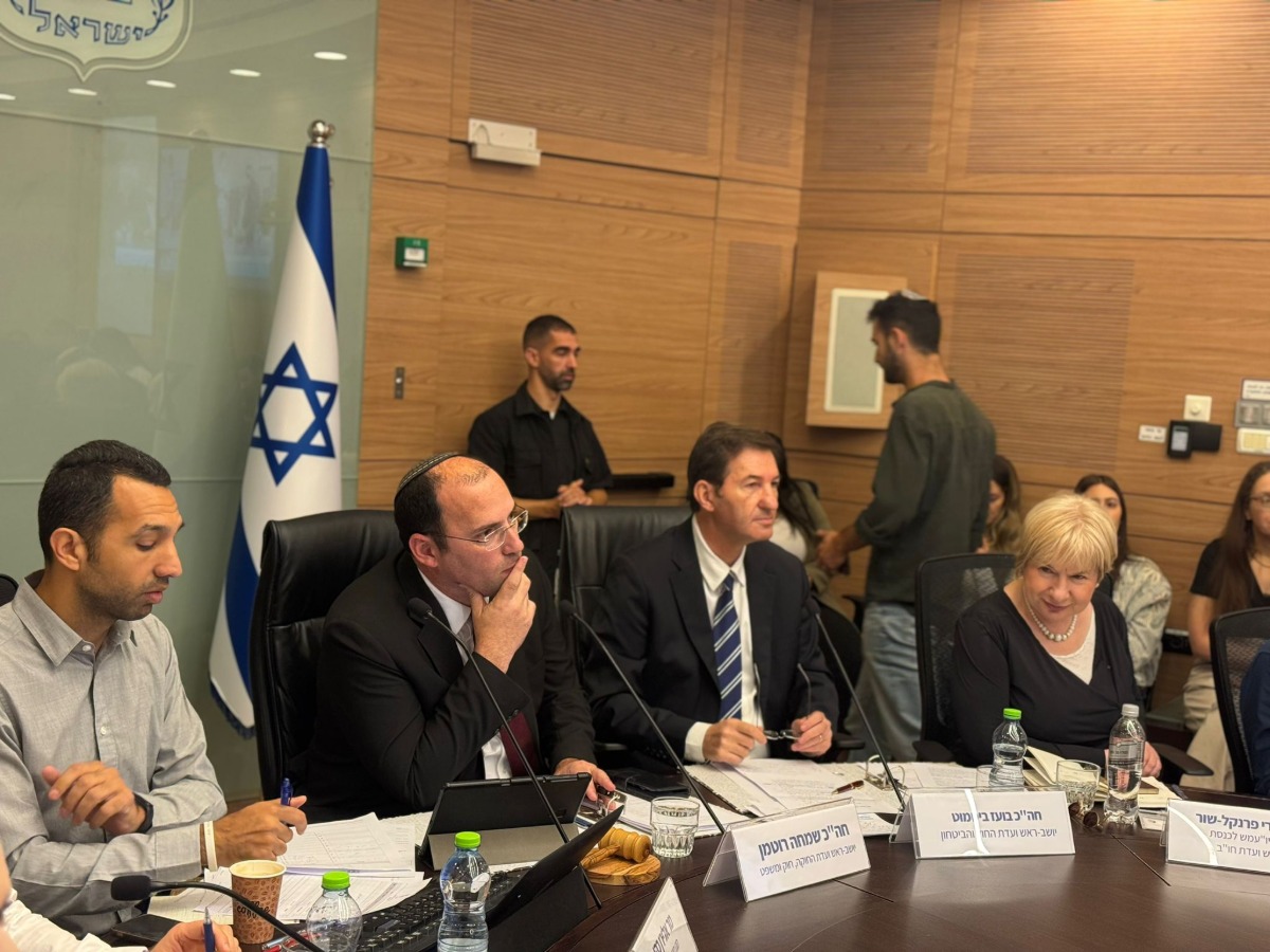ח"כ שמחה רוטמן, יו"ר ועדת חוקה | 
